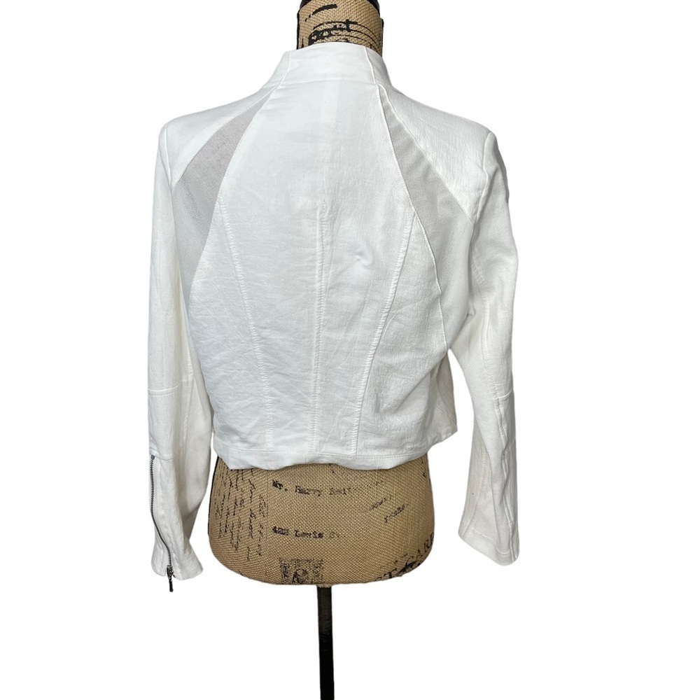 BLANK NYC White Moto Blazer with Mesh Detail Size Size Large Cropped - Picture 8 of 16